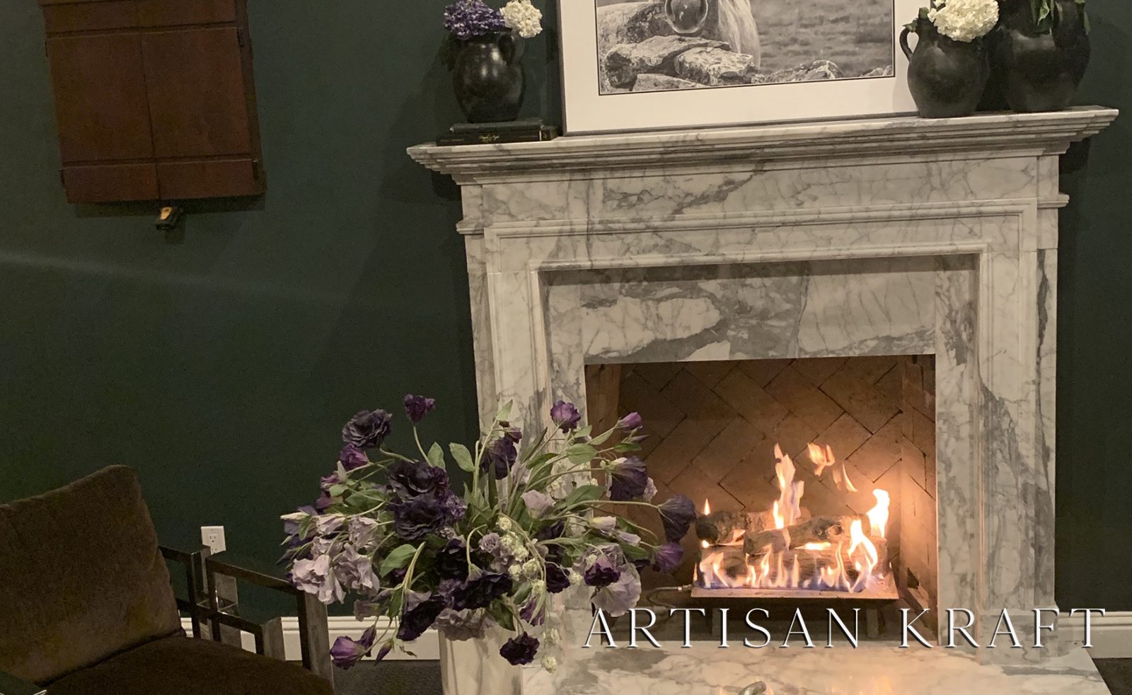 Traditional Fireplace Mantel - Artisan Kraft