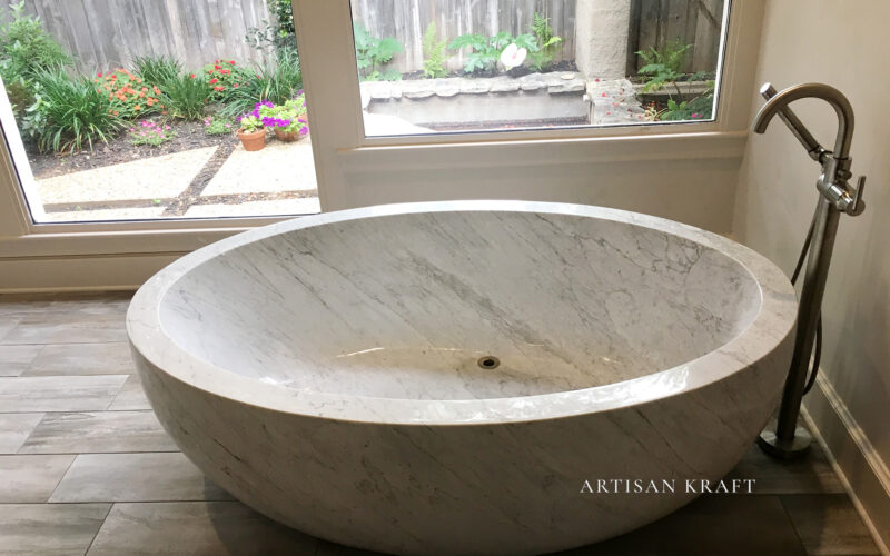 Del Mar Oval Stone Bathtub